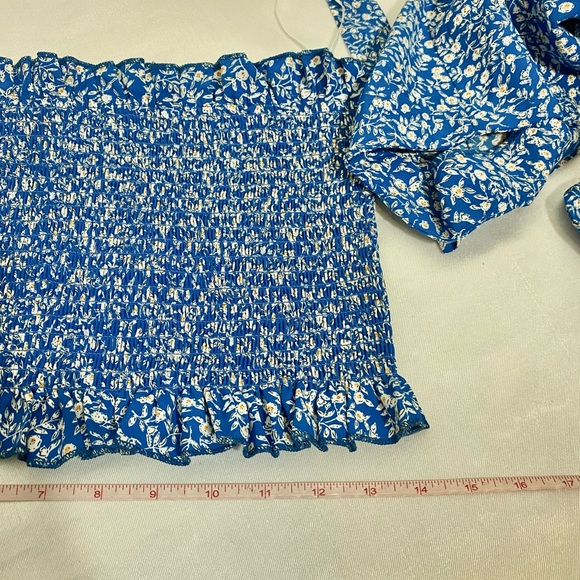 NEW Set of 2 pcs top and skirt L floral blue - Picture 7 of 13
